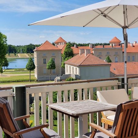 Loggiahaus Am Schloss, 5 Ferienwohnungen, Teils Mit Schloss- Und Seeblick ラインスベルク エクステリア 写真